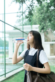 妈妈的朋友4中语免费